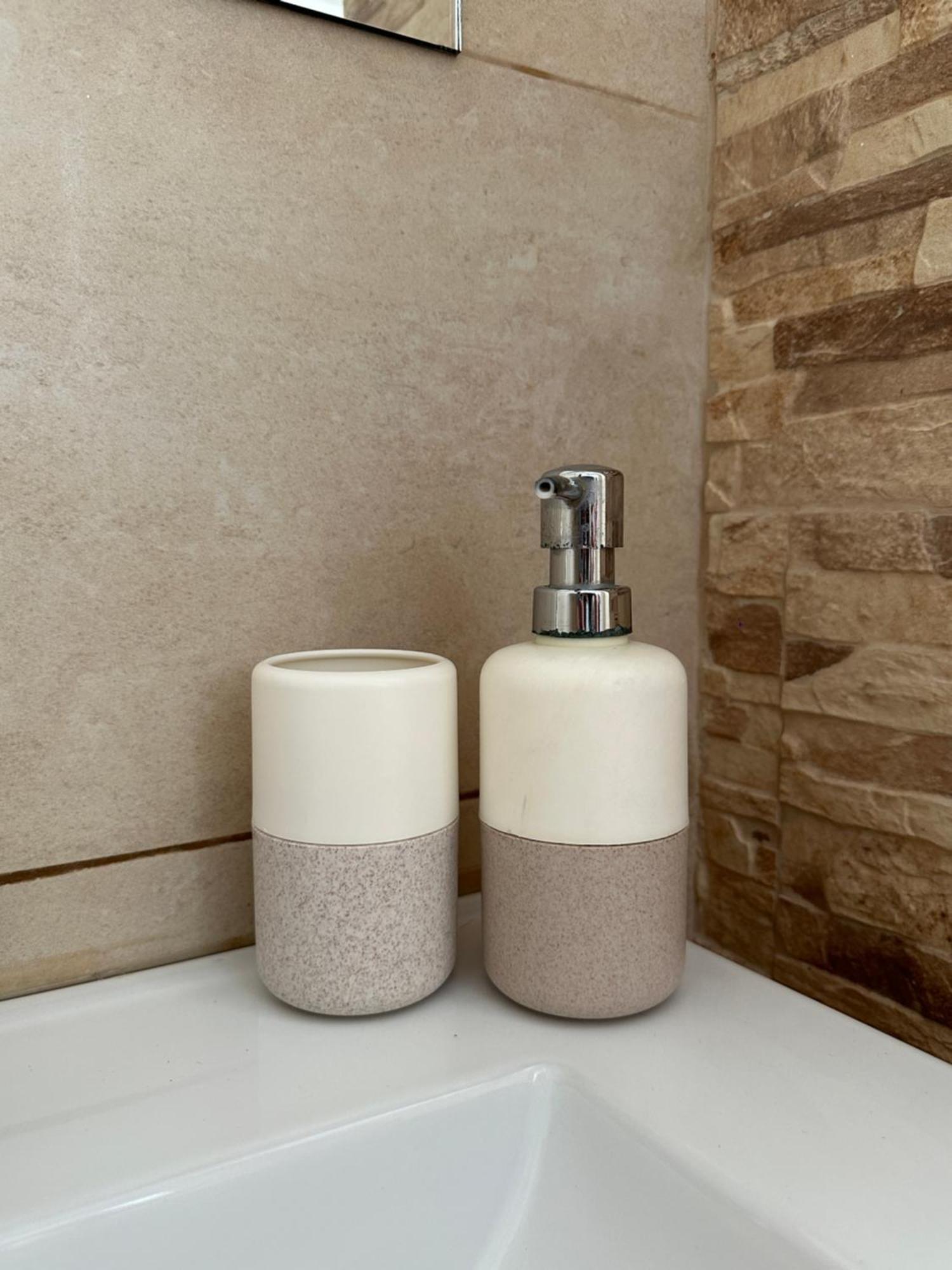 Modern And Bright 5 Bedroom Apartment Del Prado กันดิอา ภายนอก รูปภาพ